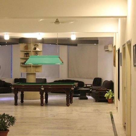 Grand Heritage Resort Велика Нойда Екстер'єр фото